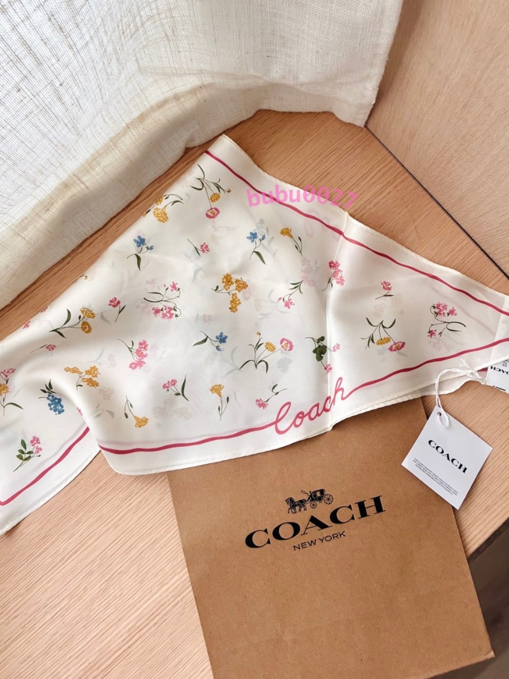 NWT🌷Coach Tossed Floral Print Silk Diamond Scarf Chalk Cream Flower CAP46 Wrap